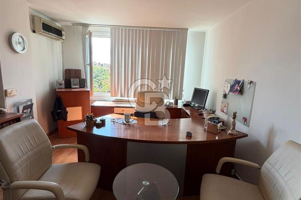 Kadıköyün Merkezinde Hazır Ofis Avukat & Muhasebecilere Uygun