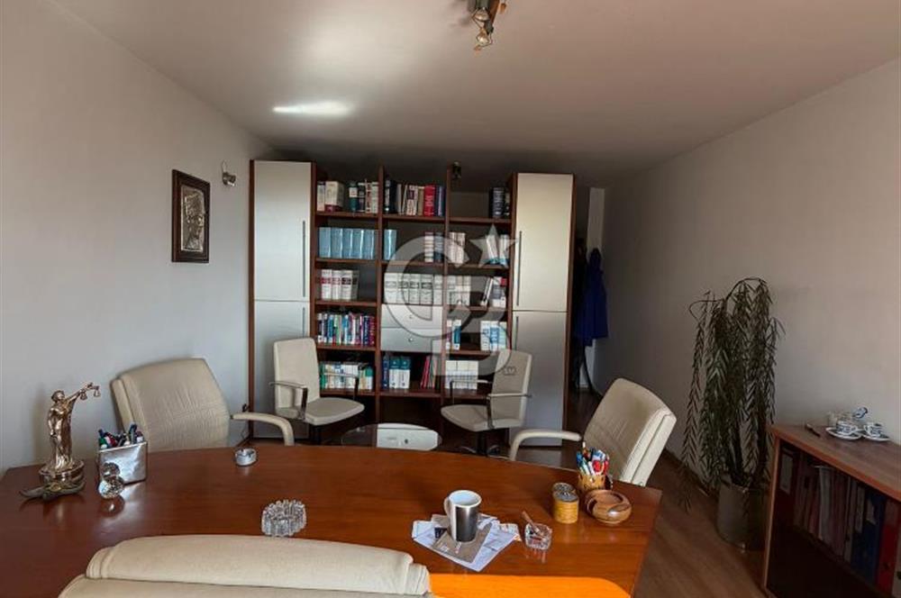 Kadıköyün Merkezinde Hazır Ofis Avukat & Muhasebecilere Uygun