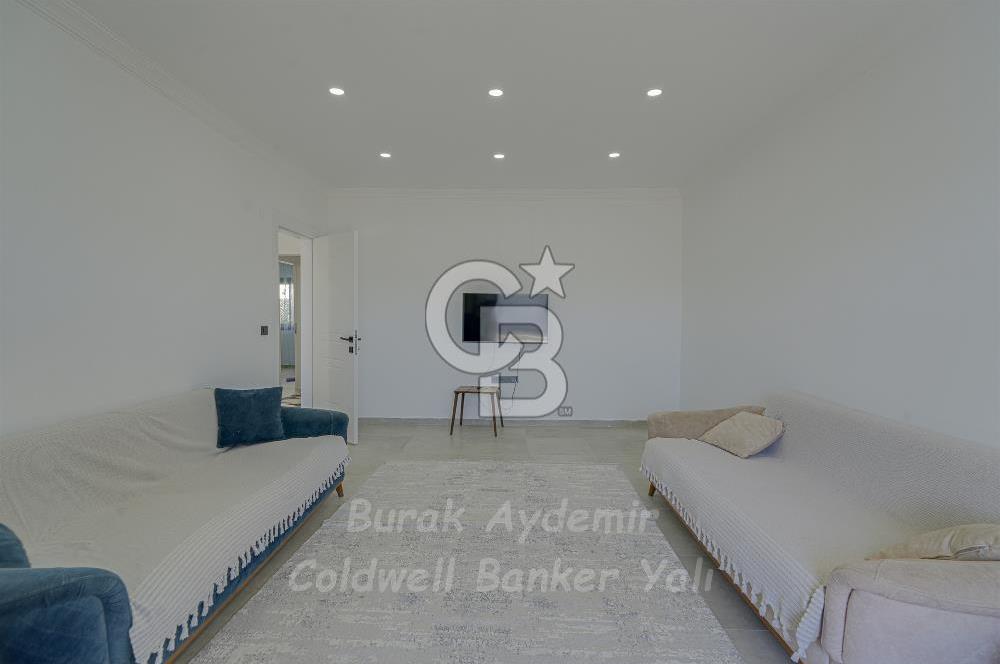 Seferihisar, Camikebir Mah. Satılık 317 m2 Kooperatif Bahçesi veTaş Evi