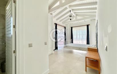 ÇEŞME OVACIK KİRALIK 4+1 DENİZ MANZARALI HAVUZLU MÜSTAKİL VİLLA