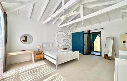 ÇEŞME OVACIK KİRALIK 4+1 DENİZ MANZARALI HAVUZLU MÜSTAKİL VİLLA