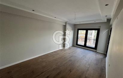 Ataşehir Merkezi Lokasyonda Kiralık Sıfır 2+1 Daire