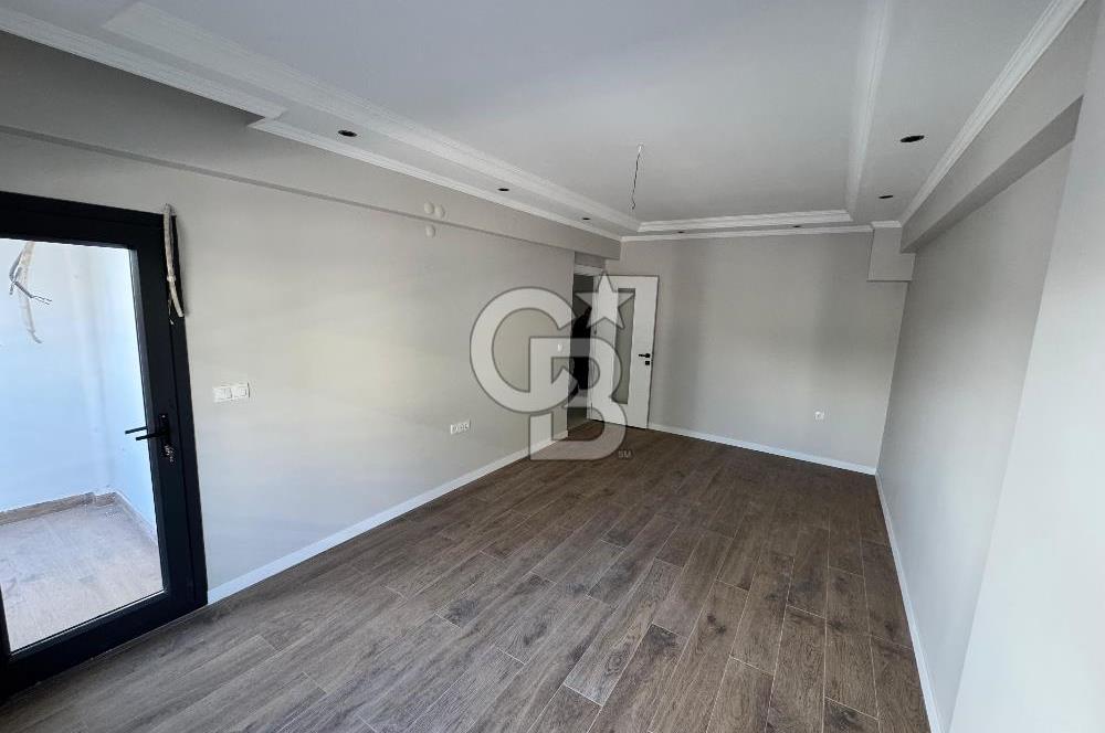 Ataşehir Merkezi Lokasyonda Kiralık Sıfır 2+1 Daire