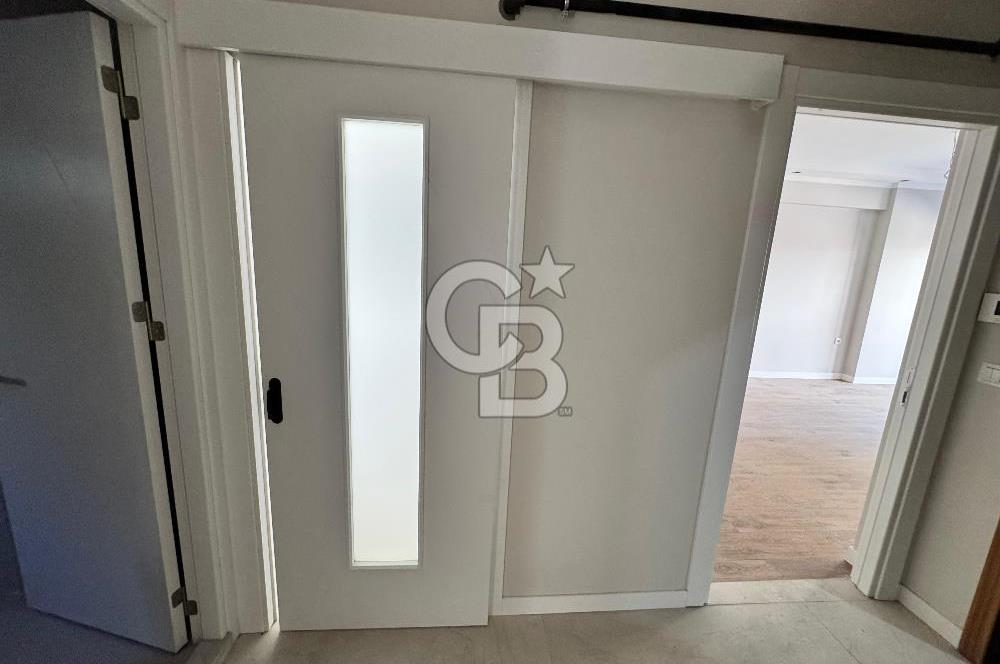 Ataşehir Merkezi Lokasyonda Kiralık Sıfır 2+1 Daire