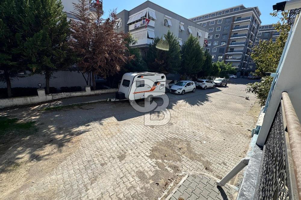 Ataşehir Merkezi Lokasyonda Kiralık Sıfır 2+1 Daire