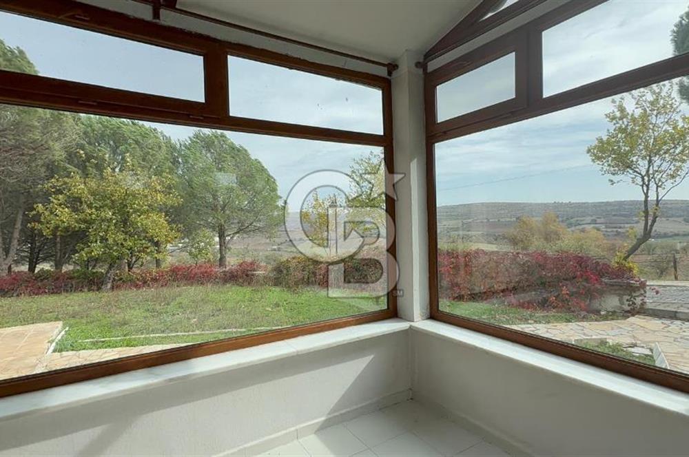 CB KİNG'DEN NAİPLİ MAHALLESİ ÇAĞDAŞKENT SİTESİ 6+1 SATILIK VİLLA