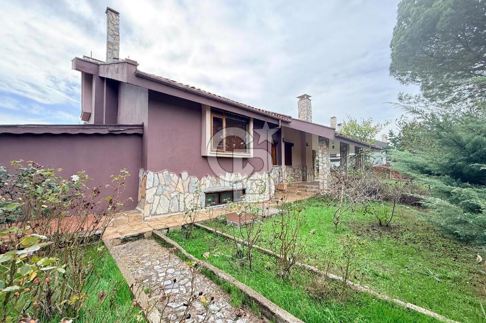 CB KİNG'DEN NAİPLİ MAHALLESİ ÇAĞDAŞKENT SİTESİ 6+1 SATILIK VİLLA