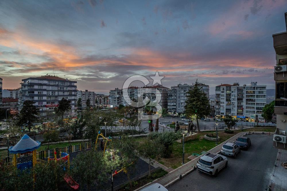 ÜÇYOL METRO ARAKAT 3+1 ÖZEL TASARIM SATILIK ÖZEL DAİRE