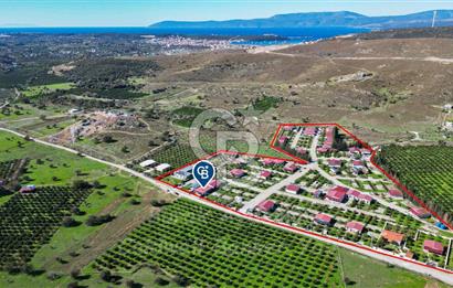 Seferihisar, Camikebir Mah. Satılık 317 m2 Kooperatif Bahçesi veTaş Evi