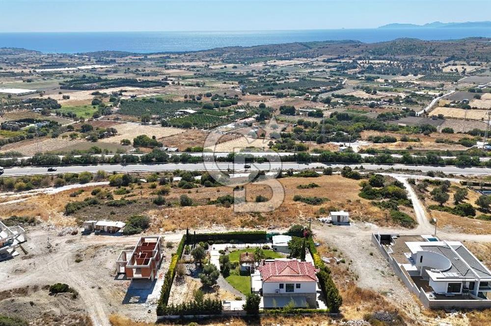 ÇEŞME OVACIK KİRALIK 4+1 DENİZ MANZARALI HAVUZLU MÜSTAKİL VİLLA