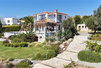 ÇEŞME OVACIK KİRALIK 4+1 DENİZ MANZARALI HAVUZLU MÜSTAKİL VİLLA - 8 - 311403