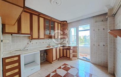 ATATÜRK BULVARINA CEPHE KİRALIK 4+1