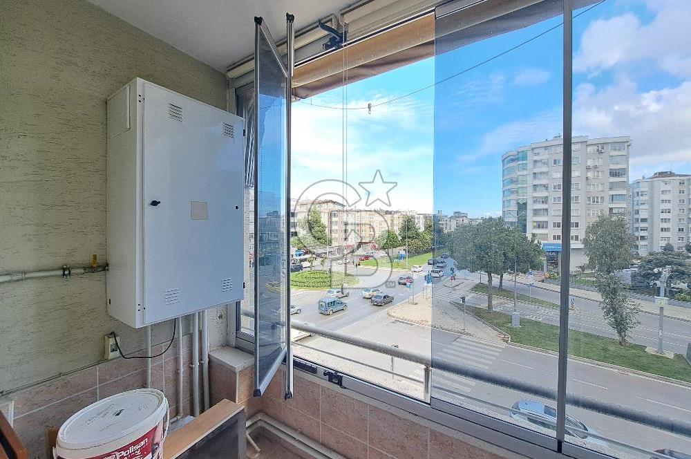 ATATÜRK BULVARINA CEPHE KİRALIK 4+1