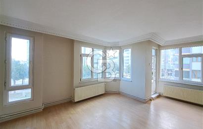 ATATÜRK BULVARINA CEPHE KİRALIK 4+1