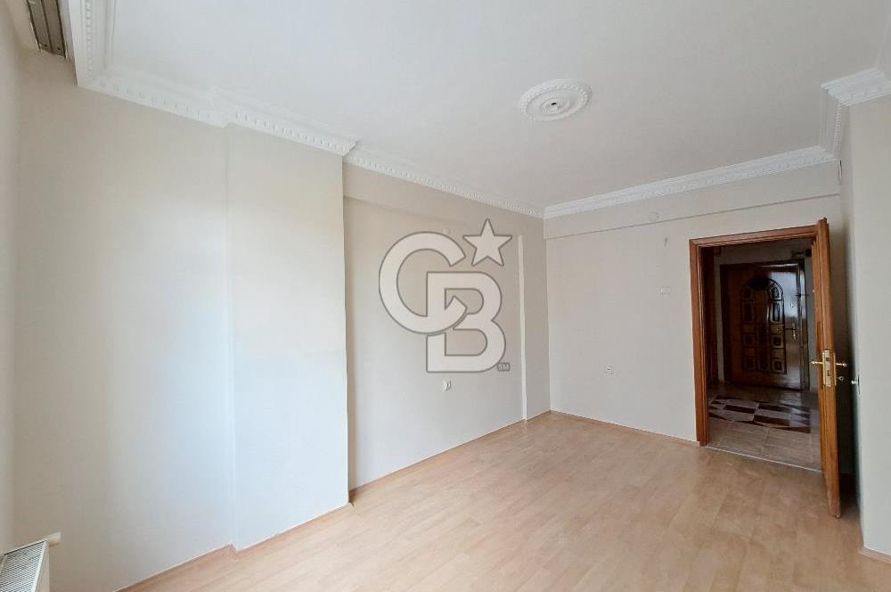 ATATÜRK BULVARINA CEPHE KİRALIK 4+1