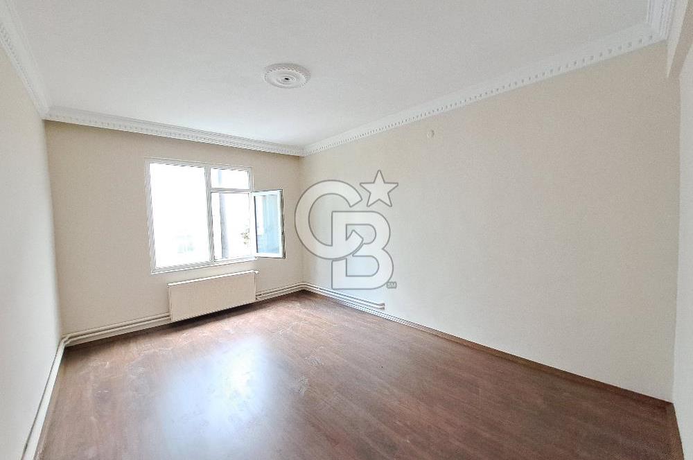 ATATÜRK BULVARINA CEPHE KİRALIK 4+1