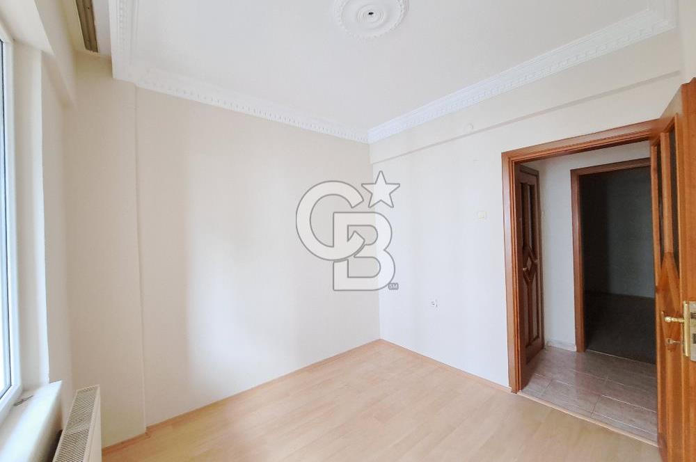 ATATÜRK BULVARINA CEPHE KİRALIK 4+1