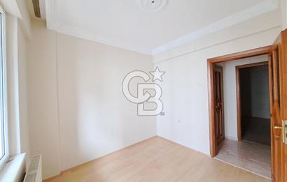 ATATÜRK BULVARINA CEPHE KİRALIK 4+1