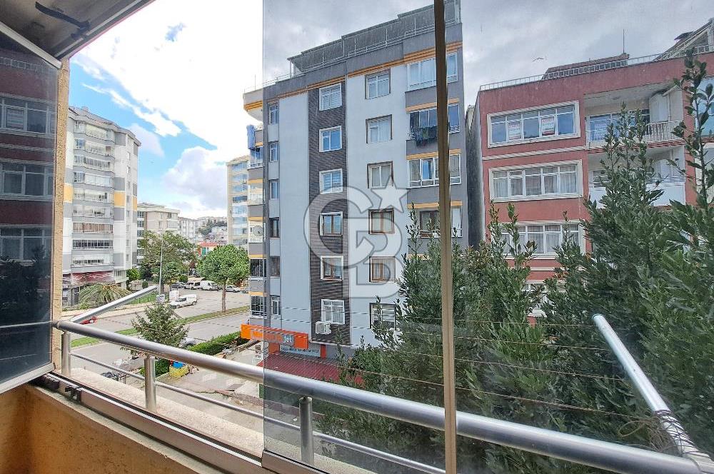 ATATÜRK BULVARINA CEPHE KİRALIK 4+1