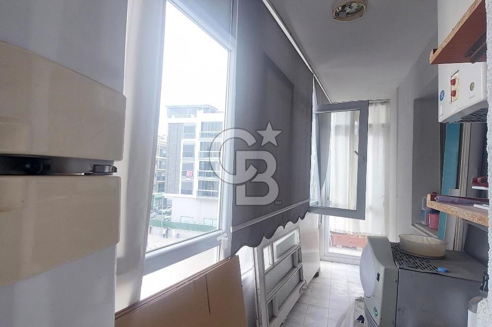 Karşıyaka Goncalar Mh. Satılık 3+1 Arakat Boş Ferah Daire