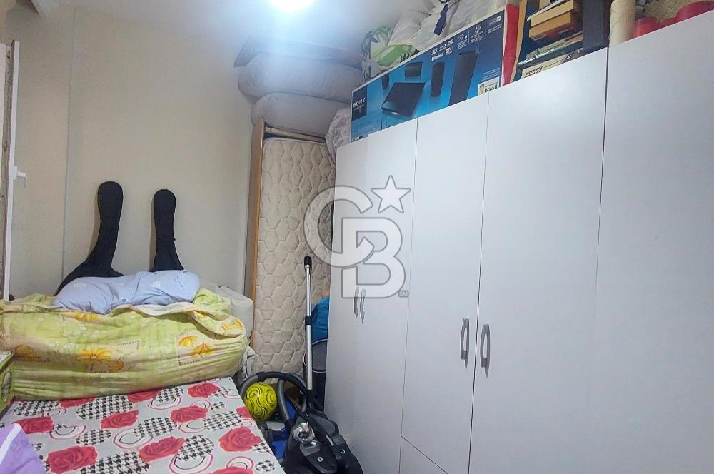 Karşıyaka Goncalar Mh. Satılık 3+1 Arakat Boş Ferah Daire