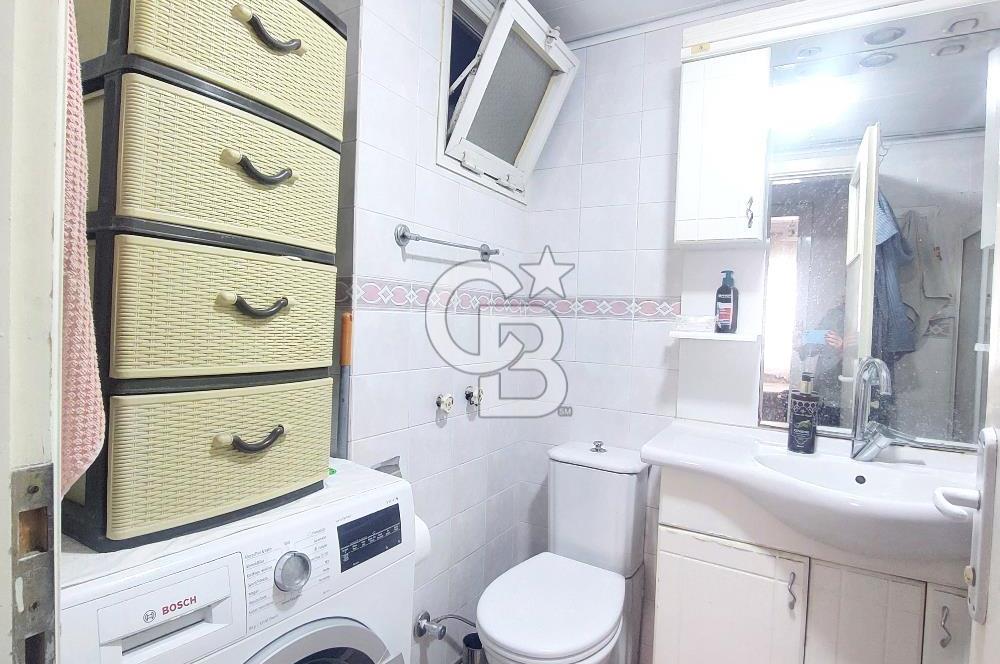 Karşıyaka Goncalar Mh. Satılık 3+1 Arakat Boş Ferah Daire