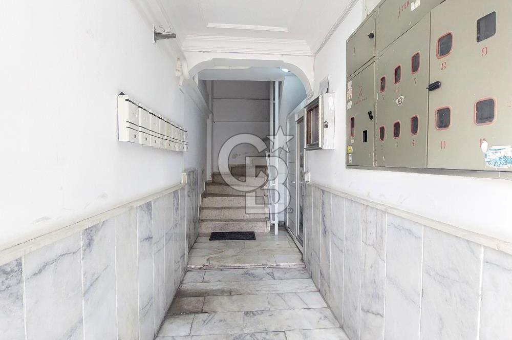 Karşıyaka Goncalar Mh. Satılık 3+1 Arakat Boş Ferah Daire