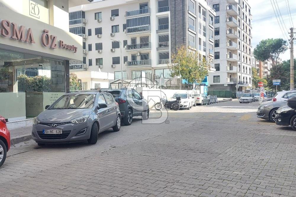 Karşıyaka Goncalar Mh. Satılık 3+1 Arakat Boş Ferah Daire