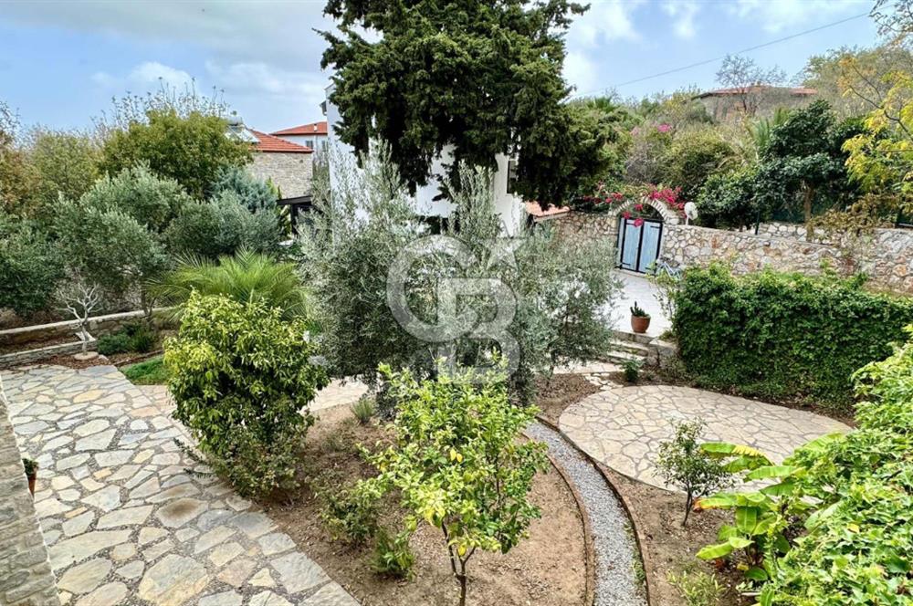 Eski Datça'da Satılık Müstakil Taş Villa