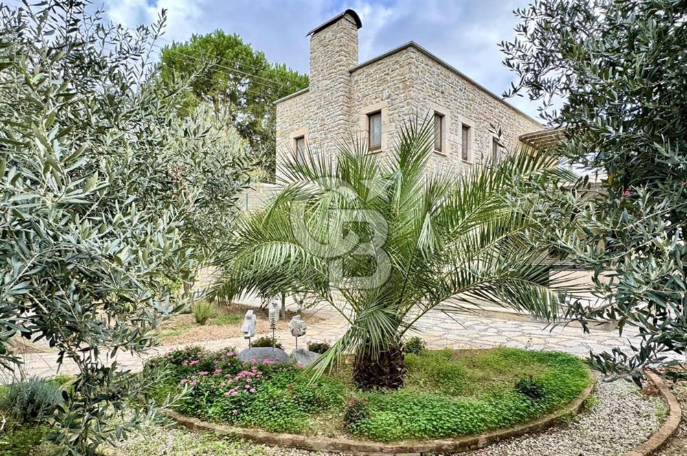 Eski Datça'da Satılık Müstakil Taş Villa