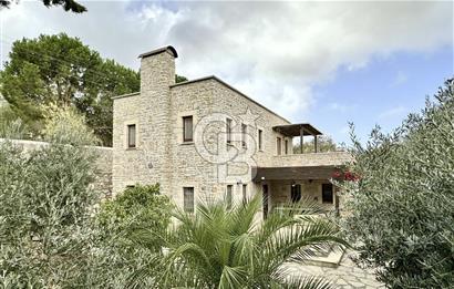 Eski Datça'da Satılık Müstakil Taş Villa