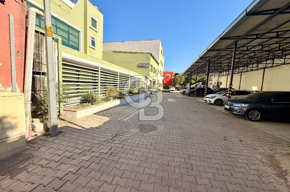 KARABAĞLAR SANAYİ YEŞİLLİK CADDESİ YAKINI MERKEZİ KONUMLU İŞYERİ