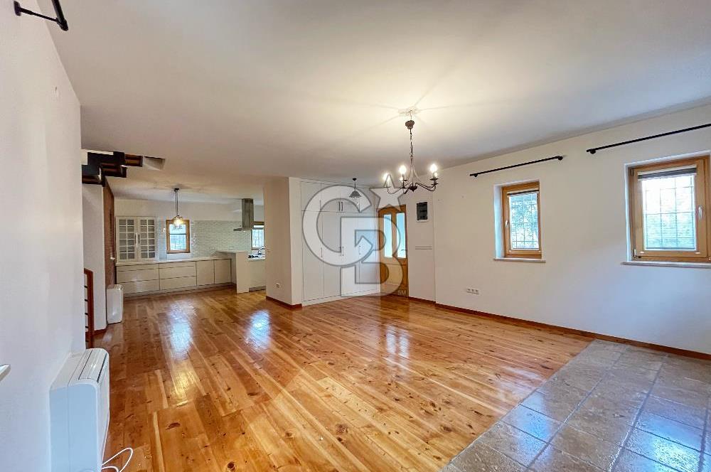 Eski Datça'da Satılık Müstakil Taş Villa