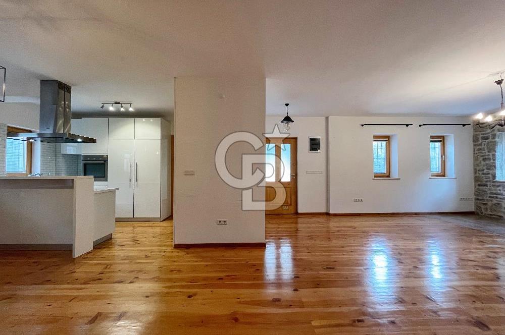 Eski Datça'da Satılık Müstakil Taş Villa