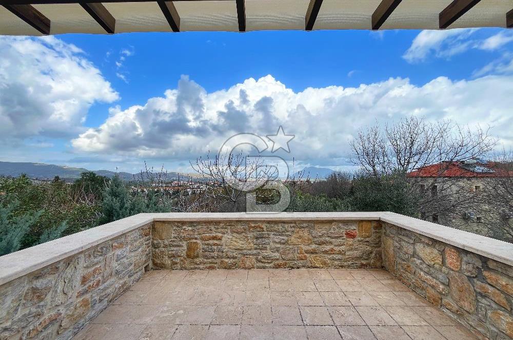 Eski Datça'da Satılık Müstakil Taş Villa