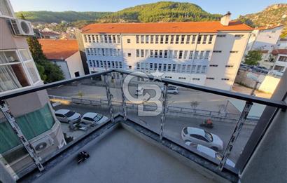 Muğla Menteşe Recai Güreli Caddesinde 2+1 Satılık İşyeri