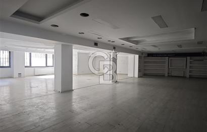 GÜMÜŞSUYU' NDA KDV AVANTAJLI 235M2 KİRALIK MAĞAZA