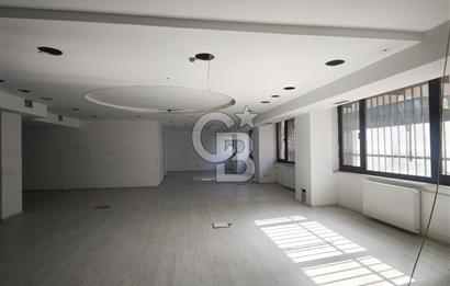 GÜMÜŞSUYU' NDA KDV AVANTAJLI 235M2 KİRALIK MAĞAZA