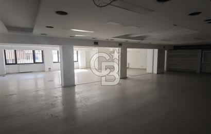 GÜMÜŞSUYU' NDA KDV AVANTAJLI 235M2 KİRALIK MAĞAZA