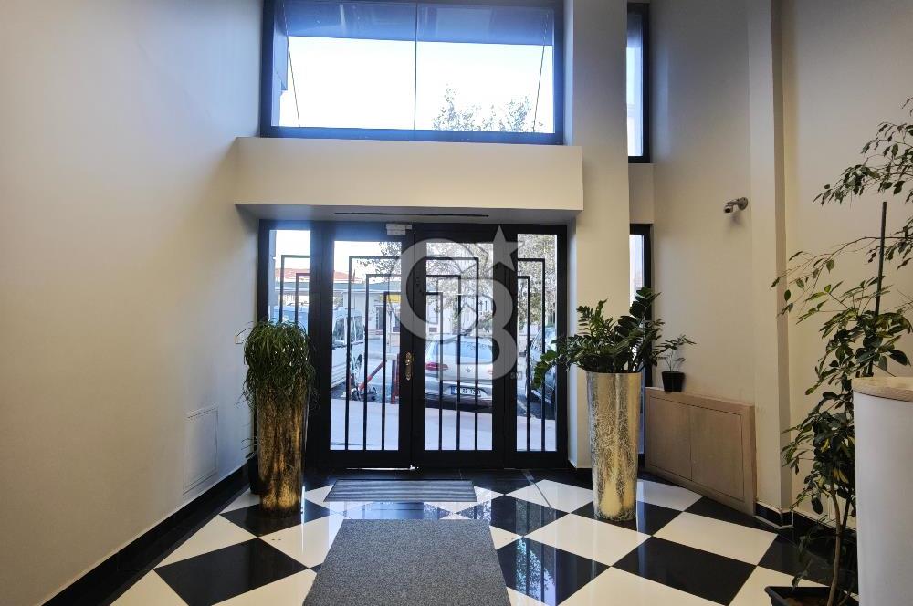 GÜMÜŞSUYU' NDA KDV AVANTAJLI 235M2 KİRALIK MAĞAZA