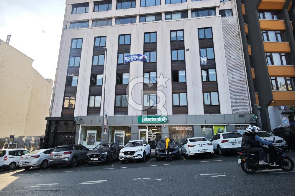 GÜMÜŞSUYU' NDA KDV AVANTAJLI 235M2 KİRALIK MAĞAZA