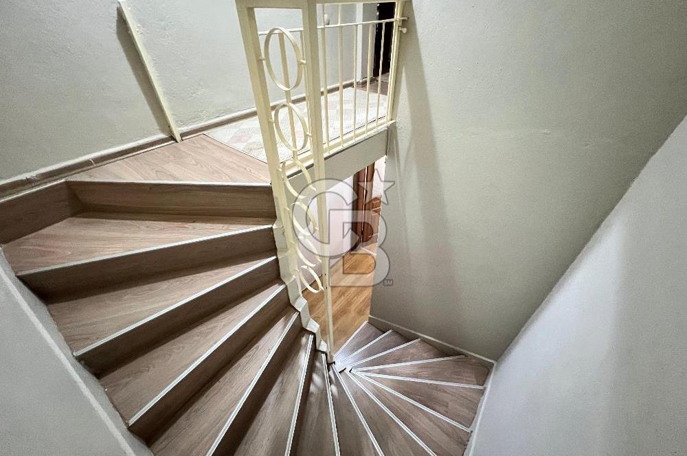 Karşıyaka Bahariye Mah DGazlı Dubleks Bahçeli 3+1 Satılık Daire