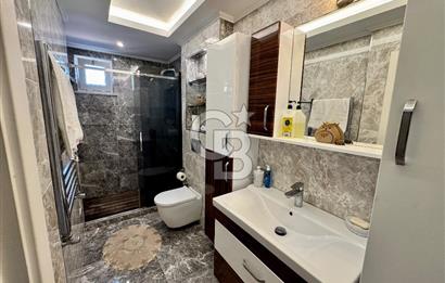 Fındıklı Mahallesinde Modern Tasarımlı Geniş Çatı Dubleksi