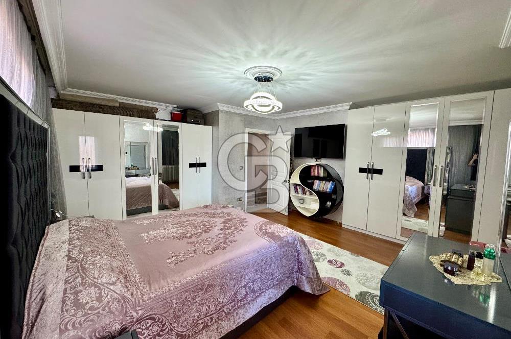 Fındıklı Mahallesinde Modern Tasarımlı Geniş Çatı Dubleksi