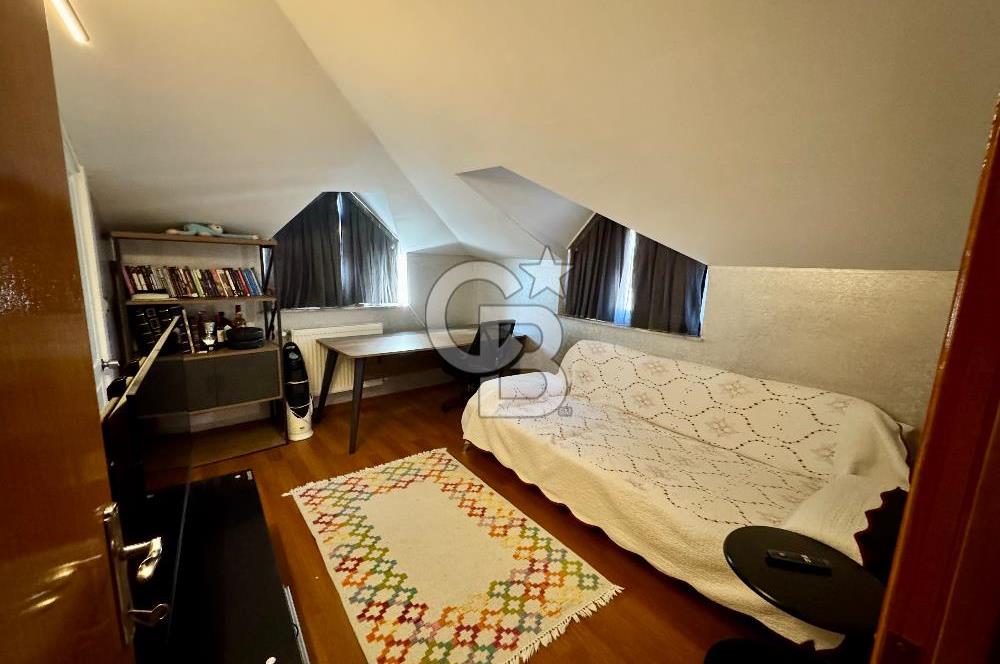 Fındıklı Mahallesinde Modern Tasarımlı Geniş Çatı Dubleksi