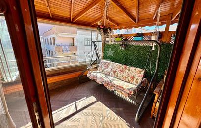 Fındıklı Mahallesinde Modern Tasarımlı Geniş Çatı Dubleksi