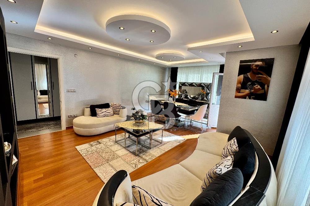 Fındıklı Mahallesinde Modern Tasarımlı Geniş Çatı Dubleksi