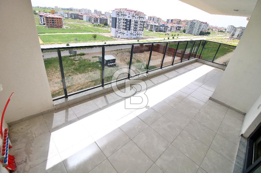 CB OPİA'DAN '' HAVUZLU SİTE İÇERİSİNDE GENİŞ OTURUMLU DUBLEKS ''