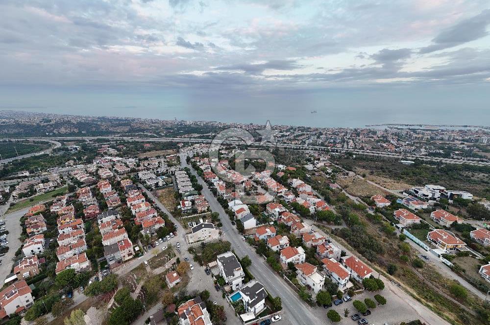 Kahramandere Bankacılar Sitesi Satılık 5+1 Bahçeli Villa