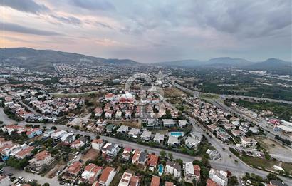 Kahramandere Bankacılar Sitesi Satılık 5+1 Bahçeli Villa